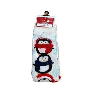 Penguin Knee High Socks NEW Sz 4-10 Women’s Christmas Winter